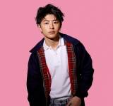 佐野玲於、Instagramでダンス動画を公開　20万件以上の「いいね！」