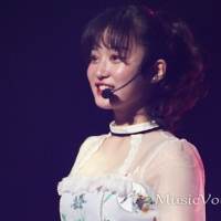 NMB48川上千尋、宣言通り1000投稿目で水着姿　豊満美バストに「美しい」