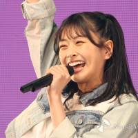 HKT48松岡はな“おうちで握手会”「今まで以上に素敵な思い出を」