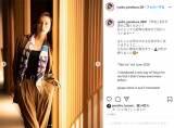 米倉涼子、都会的なモカブラウンのセットアップで美しさ際立つ