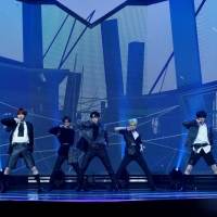 TOMORROW X TOGETHER、メディア向けショーケースで「Can’t You See Me?」初披露