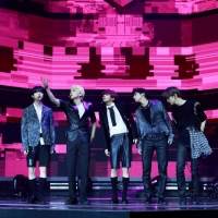 TOMORROW X TOGETHER、メディア向けショーケースで「Can’t You See Me?」初披露