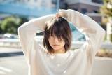 片平里菜「いつかたのしく集まれる日を心に描いて」初生配信ライブ開催決定