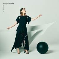 安田レイ「through the dark」インタビュー