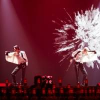 東方神起「遠くにいても近くに感じる」新スタイル公演の魅力を実証