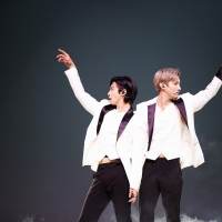 東方神起「遠くにいても近くに感じる」新スタイル公演の魅力を実証