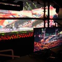 東方神起「遠くにいても近くに感じる」新スタイル公演の魅力を実証