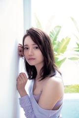 尾崎由香、２年ぶり写真集で９つの素顔に迫る　ランジェリー姿にも初挑戦