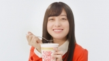 橋本環奈、３年ぶり４度目「カップヌードル」新CM「すっごいおいしい！」