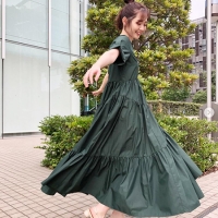 鈴木愛理、グリーンが華やかに　ふんわりワンピース姿が「可愛い」