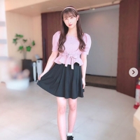 イコラブ山本杏奈、ザ・女の子コーデ披露　小悪魔フレアスカートで美脚も