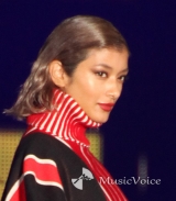 ローラ、前向きな生き方に視聴者「心を洗われる」