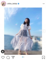 STU48石田千穂、シースルーのキャミワンピで涼やか「夏の美少女発見」