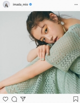今田美桜、透かし編みニットのワンピで涼し気「かわいい」