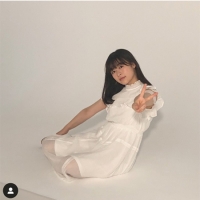 森七菜、透け素材の白ワンピ