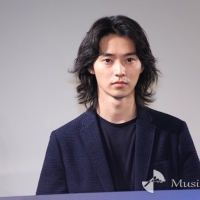 山崎賢人、不器用な青年役に共感「ここまで愚かさを出せる役は初めて」