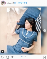 AKB48福岡聖菜、ゆったりワンピで「夏のおうち時間」