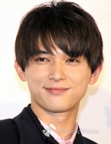 吉沢亮、高校時代に戻れるなら「制服デートしたい」