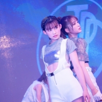 TPD「皆さんに早く会えますように！」初の無観客配信ライブで16曲披露