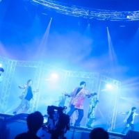 FANTASTICS「かけがけのない１分１秒を」配信ライブで伝えたメッセージ