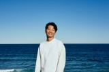 星野源、自然体の姿捉えた「折り合い」MVメイキング映像公開