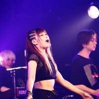 佐咲紗花「大きな生のパワーを感じるための一歩に」３部構成18曲披露