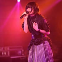 ニノミヤユイ「わたしはずっと歌い続ける」1st LIVEで魅せた気概