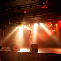 ニノミヤユイ「わたしはずっと歌い続ける」1st LIVEで魅せた気概