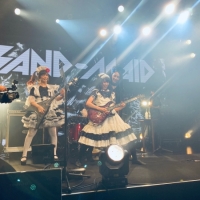 BAND-MAID、全面LEDを駆使　初の配信お給仕は世界中で反響