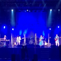 緑黄色社会、無観客ライブ配信で新曲「夏を生きる」初披露