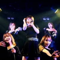 新生DEAR KISS「もっと力を付けて大きなステージに」配信ライブ８曲披露