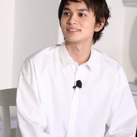 浜辺美波×北村匠海×YouTuberエミリン夏の恋を語り尽くす