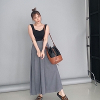 本田翼、私服反響　ノースリーブで肌見せ