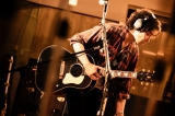 斉藤和義「一緒なふたり」スタジオライブセッションを公開