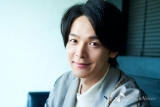 中村倫也「変わらないでいたい」という美学、楽しみは「音楽で時代を旅する」