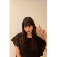 藤田ニコル、黒髪にイメチェン