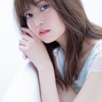 元AKB48前田亜美がフォトブック