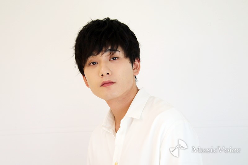 水石亜飛夢