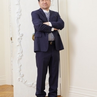 佐藤二朗『誰かが、見ている』インタビュー