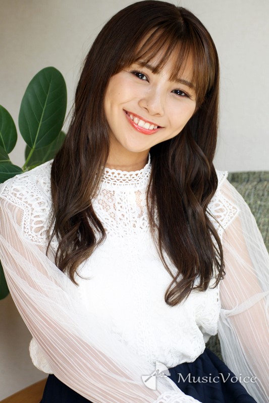 磯佳奈江