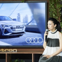 柴咲コウ「Audi e-tron Sportback」オンライン発表会