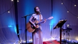 Leola「画面越しでも心は繋がっていたい」オンラインライブで24曲披露