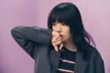 あいみょん、とんだ林蘭が初MV監督を務めた「マシマロ」MV公開