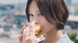 山本彩、モスバーガー新CMに出演決定　TVCMに出演するのはソロ活動後初