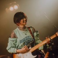 RIRIKO「また会いたい、会えますように」ライブで表現した“２つの世界線”