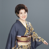 川中美幸、歌い手の命ともいえるステージ衣装プレゼント