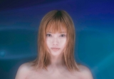 安斉かれん、ラストにシュルレアリスムな「トラップ」を仕込んだMV公開