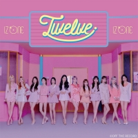 IZ*ONE、日本1stアルバム全員集合ビジュアルとジャケ写公開