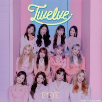 IZ*ONE、日本1stアルバム全員集合ビジュアルとジャケ写公開