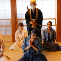つばきファクトリー、新曲ヒット祈願で“無”を体感